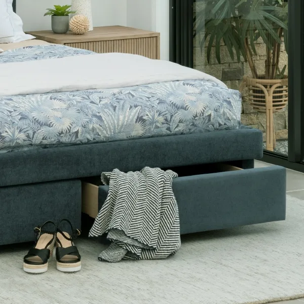 Canterbury-Bed_storage