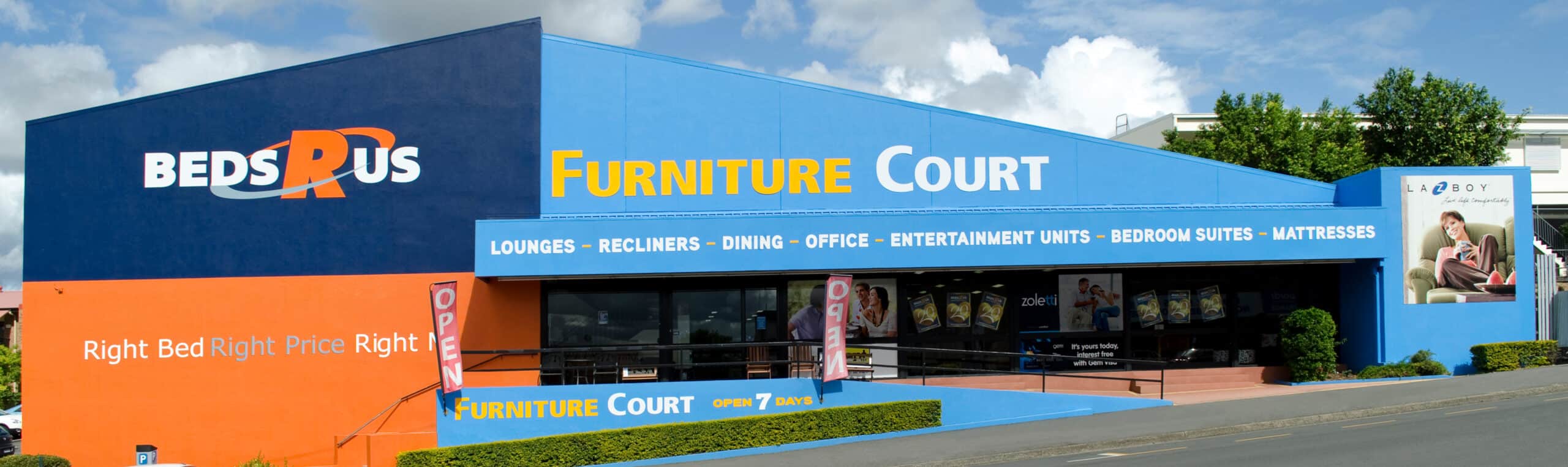 IPSWICH Furniture Court